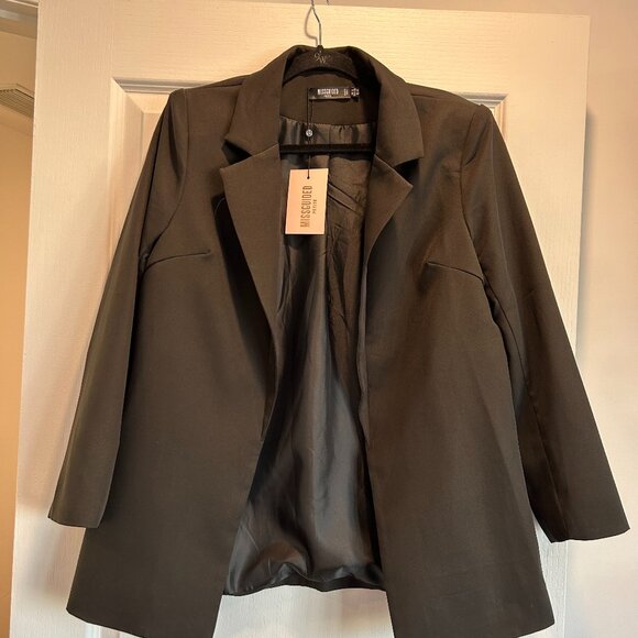 NWT MISSGUIDED Petite Boyfriend Black Blazer - Picture 3 of 4